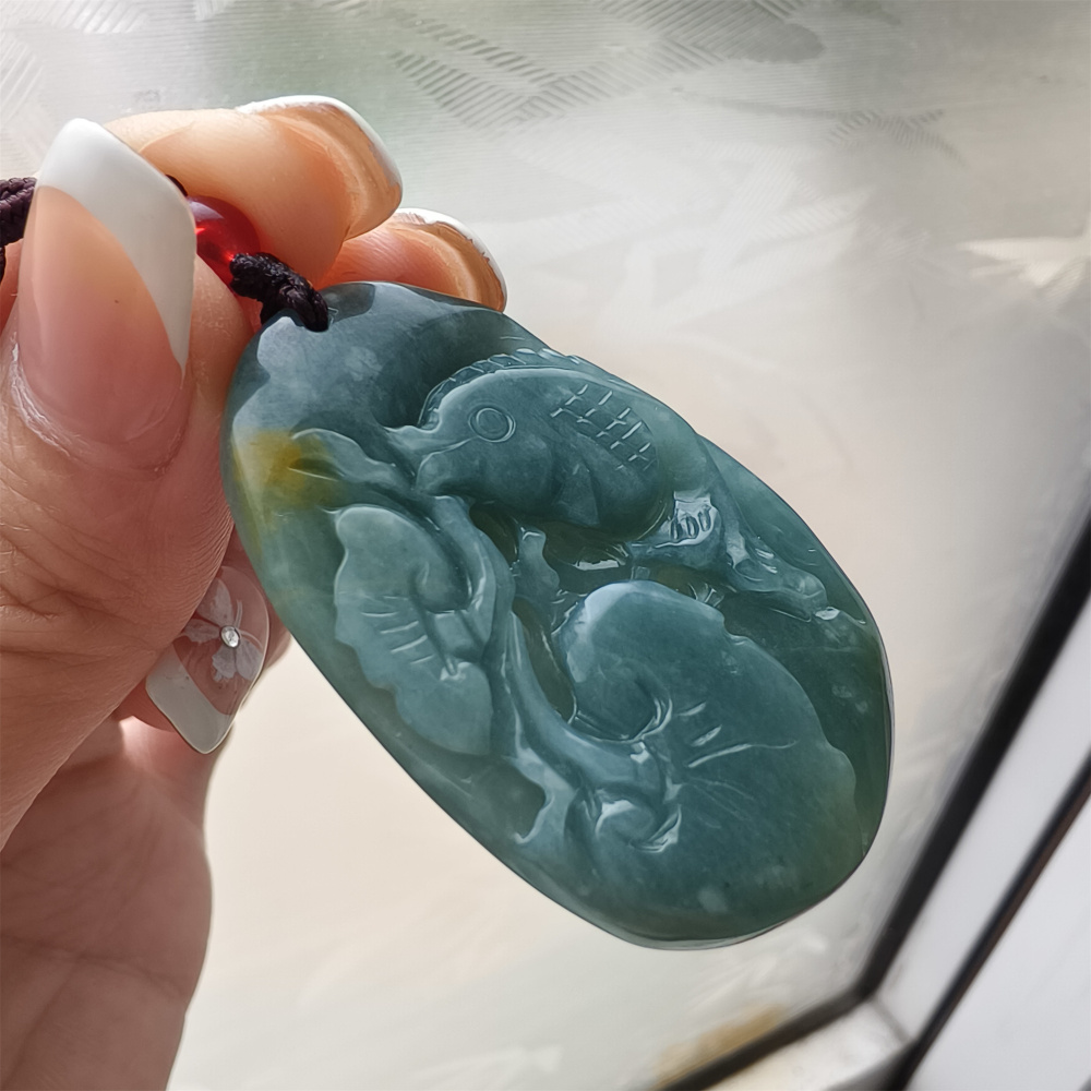 Unique Certificated Type A Untreated Blue Yellow Watery Guatemalan Jadeite Oval Pendant With Fish And Lotus Leaf Carved,Amulet Pendant,DIY Jewelry Supplies