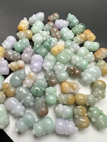 1Pc Natural Type A Untreated Waxy White Green Yellow Burmese Jadeite 3D Pig Pendant,Chinese zodiac,DIY Jewelry Supplies