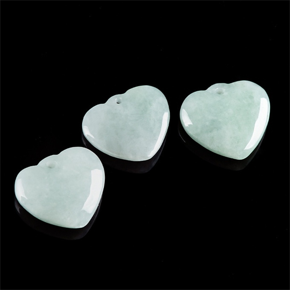 Natural Certificated Type A Untreated 17.3mmX18.7mmX5.8mm Green Watery Burmese Jadeite Heart Pendant Necklace,Smooth Heart Pendant Necklace,DIY Jewelry Supplies