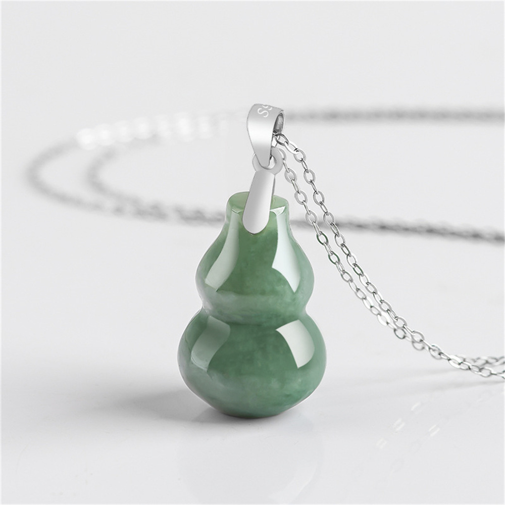 Natural Certificated Type A Untreated 29mmX15.5mmX13.5mm Bean Green Watery Burmese Jadeite Hand Carved Gourd Pendant Necklace,Auspicious Pendant Necklace,Amulet Pendant Necklace