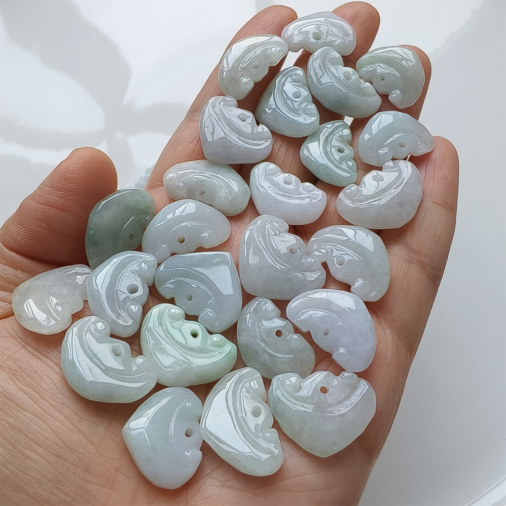 10pcs Natural Certificated Type A 18-20X12-17X5mm Green Burmese Jadeite Heart Pendants,Myanmar Jadeite Charms,DIY Jewelry Supplies