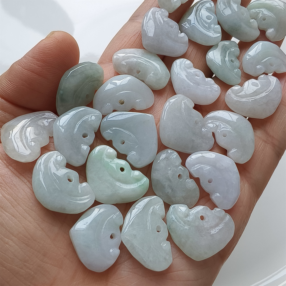10pcs Natural Certificated Type A 18-20X12-17X5mm Green Burmese Jadeite Heart Pendants,Myanmar Jadeite Charms,DIY Jewelry Supplies