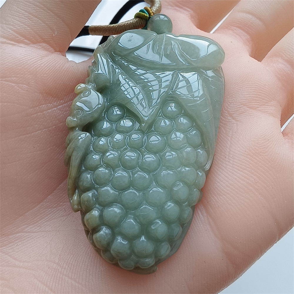 Unique Certificated Natural Type A Untreated 52X31X10mm Green Yellow Burmese Jadeite Grapes Pendant With Bat Carved,Myanmar Jadeite Pendant Necklace