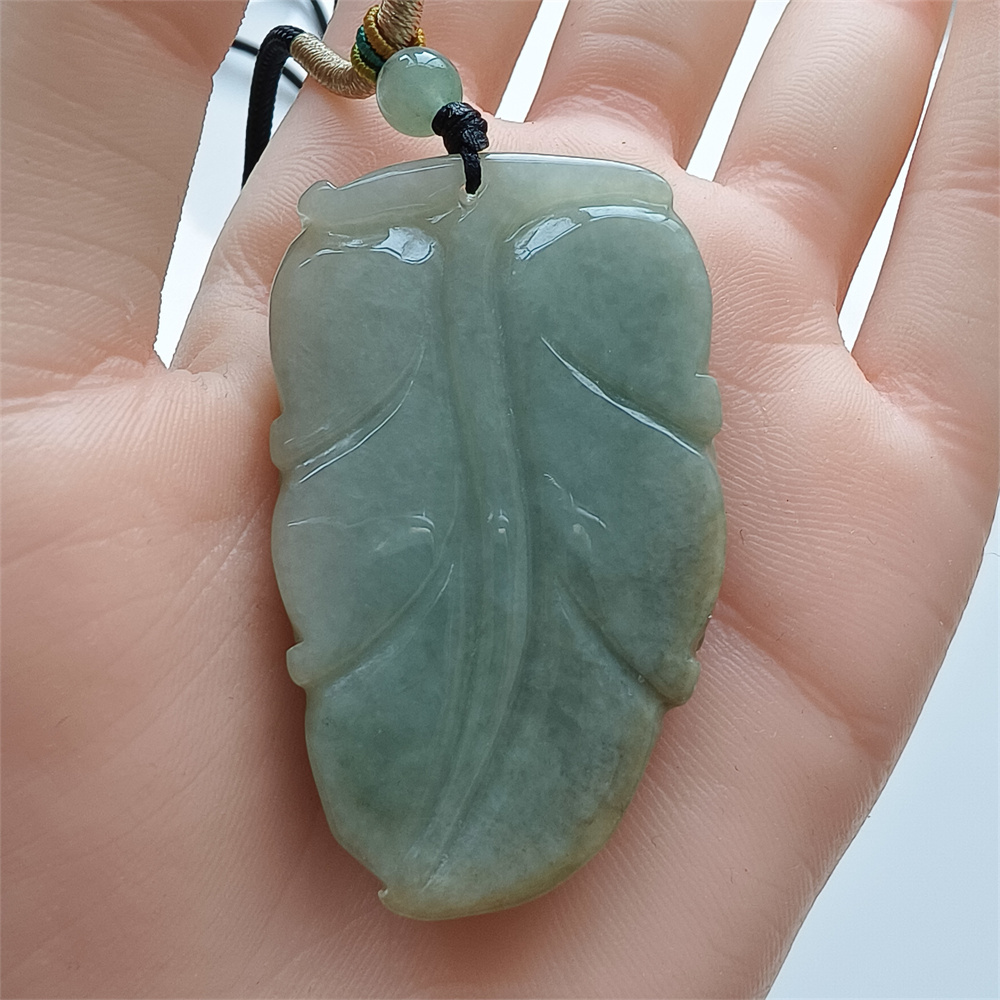Unique Certificated Natural Type A Untreated 52X31X10mm Green Yellow Burmese Jadeite Grapes Pendant With Bat Carved,Myanmar Jadeite Pendant Necklace