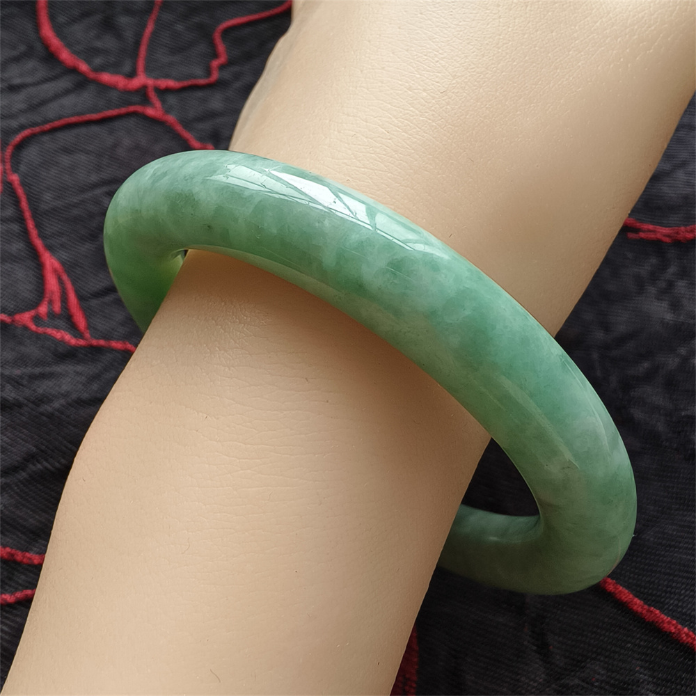 Natural Certificated Type A Untreated 59mm Green Watery Burmese Jadeite Round Band Bangle,Green Bracelet Burma Jadeite Loose Bangles