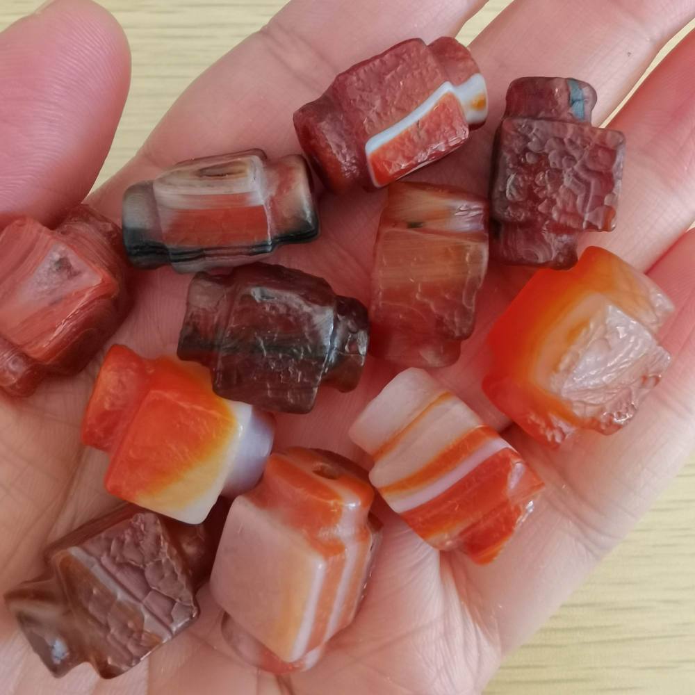 Natural Tibetan Weathered Wrinkled Red Old Agate Tripod Shape Beads,Ancient Antique Agate,Semi Precious Genuine Stone,DIY Jewelry Supplies