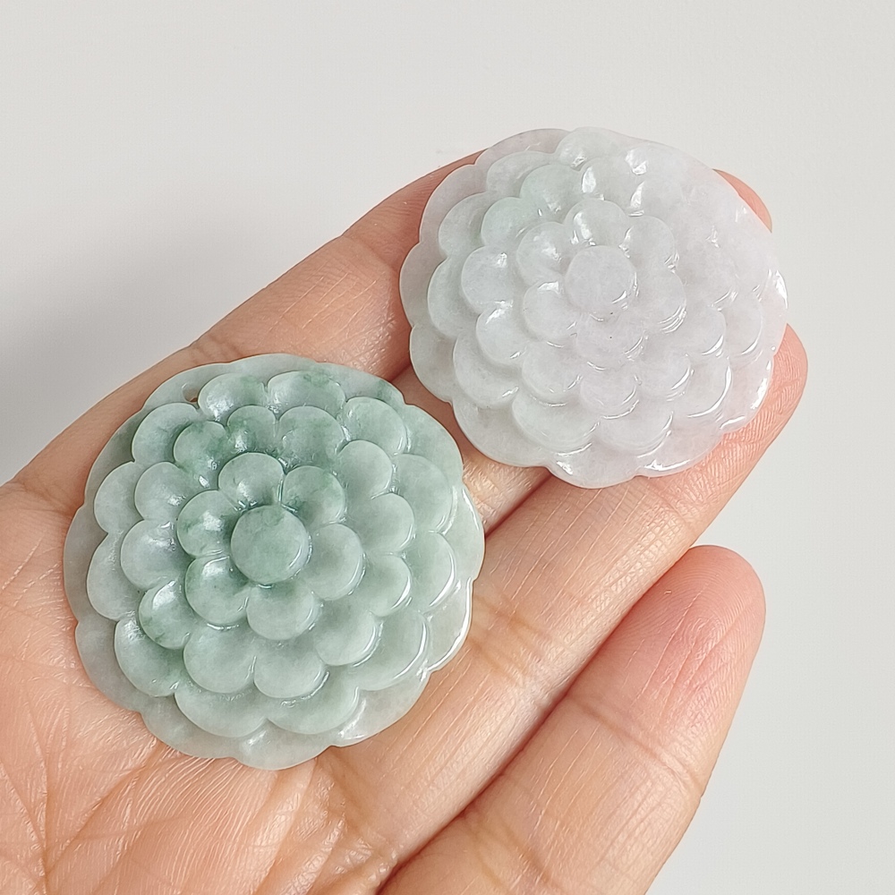 Natural Certificated Type A 37mm Green White Burmese Jadeite Flowers Pendant,Myanmar Jadeite Pendant Necklace