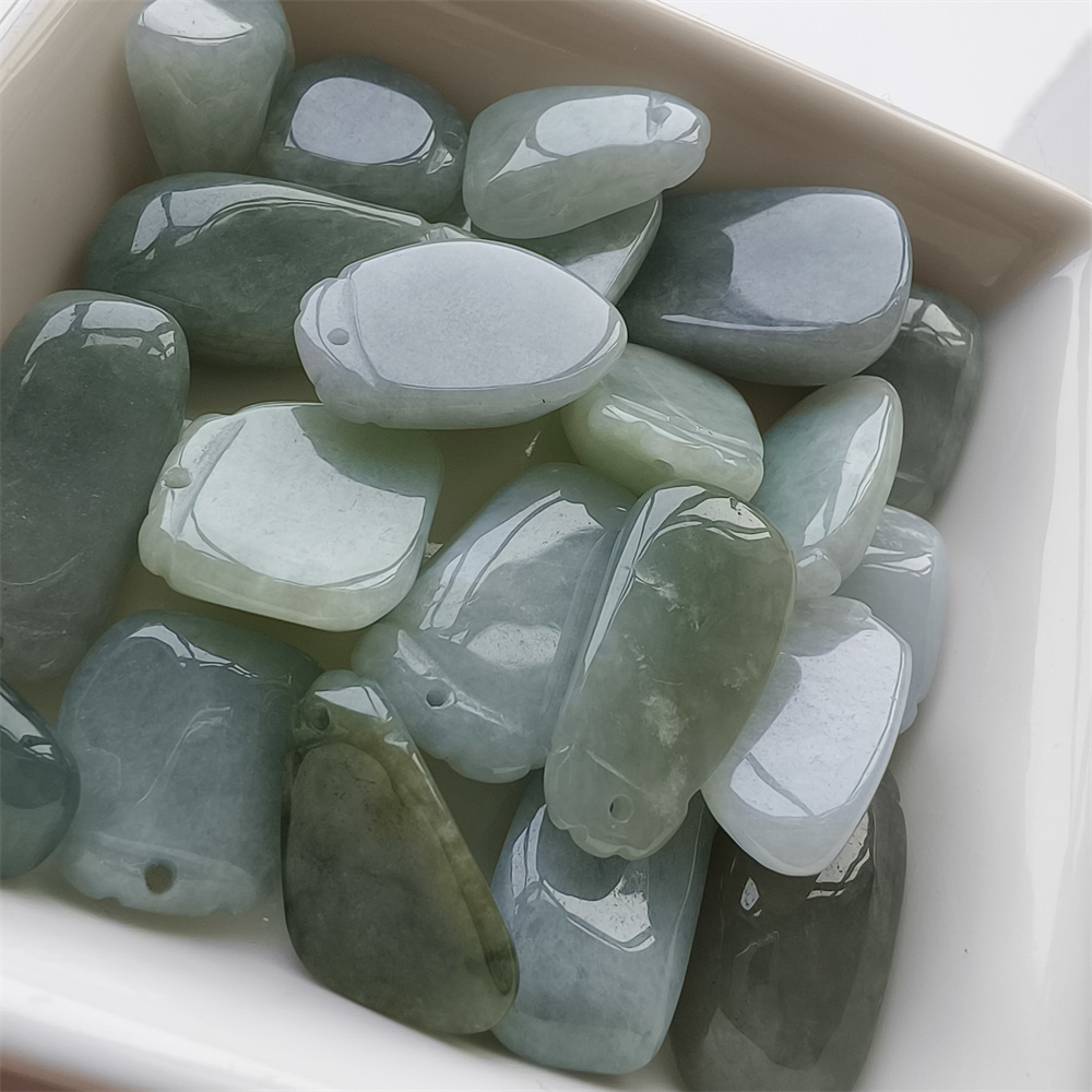 5pcs Natural Certificated Type A 16-30X13-17X5-8mm Green Burmese Jadeite Blessing Melon Pendant,Amulet Pendant ,DIY Jewelry Supplies