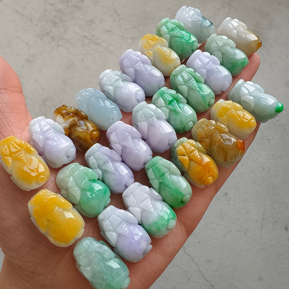 Natural Yellow Color Heated 21-25X12-14X8-11mm Burmese Jadeite Pixiu Pendant,Lavender Yellow And Green  Pixiu Pendant,Amulet Pendants,DIY Jewelry Supplies