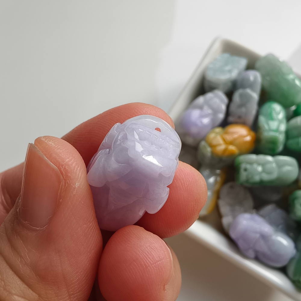 Natural Yellow Color Heated 21-25X12-14X8-11mm Burmese Jadeite Pixiu Pendant,Lavender Yellow And Green  Pixiu Pendant,Amulet Pendants,DIY Jewelry Supplies
