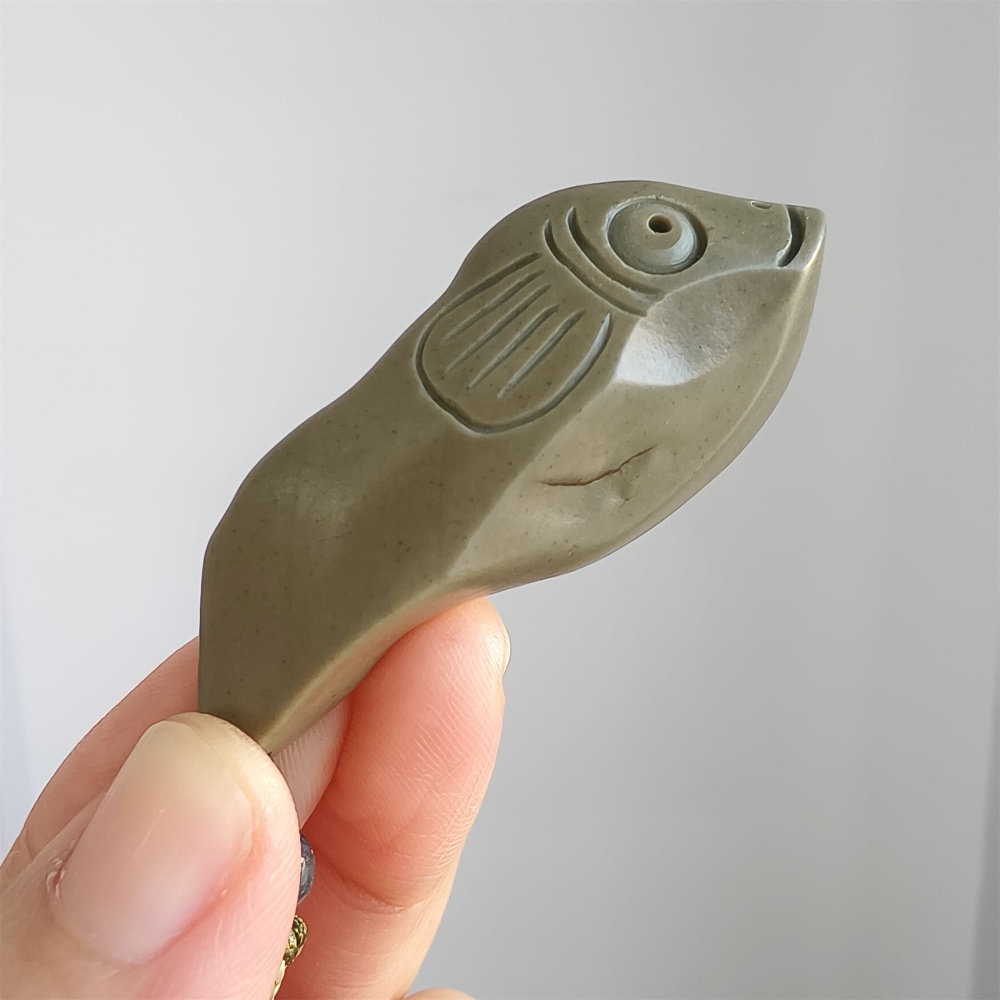 Natural Gobi Raw Stone 55X24X10mm Olive Green Fish Pendant ,DIY Jewelry Supplies