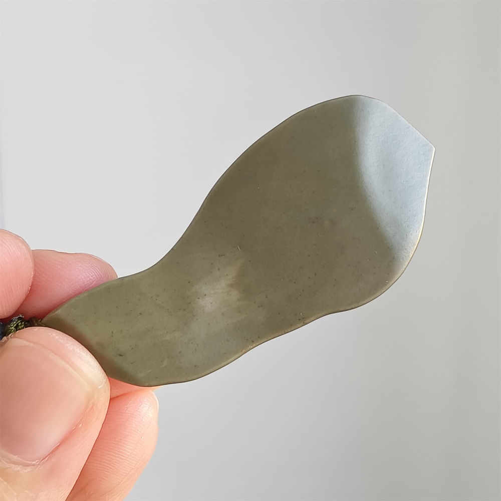 Natural Gobi Raw Stone 55X24X10mm Olive Green Fish Pendant ,DIY Jewelry Supplies