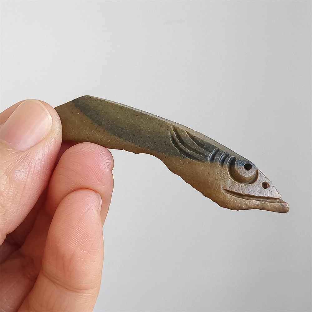 Natural Gobi Raw Stone 62X20X8mm Earthy Yellow And Black Fish Pendant ,DIY Jewelry Supplies