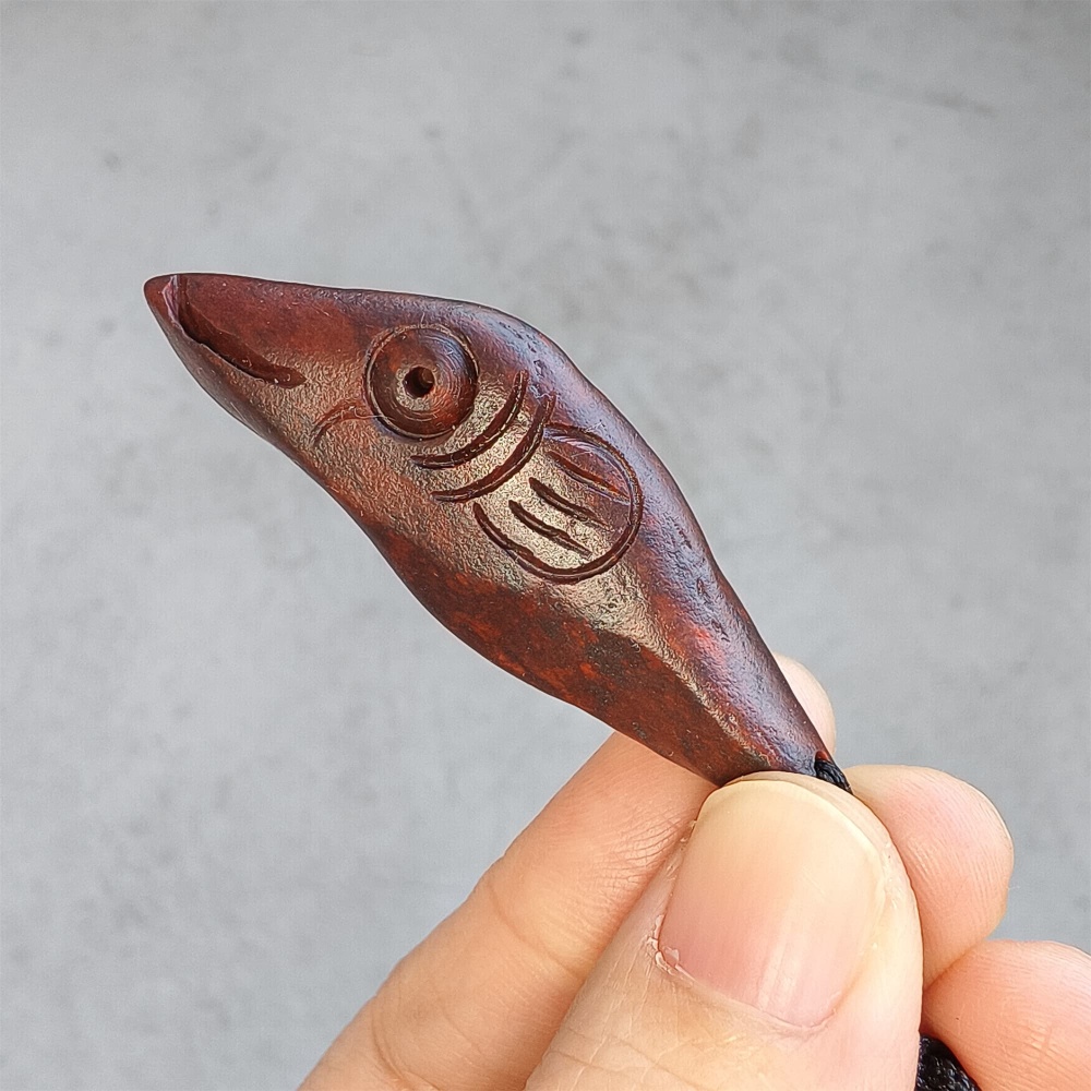 Natural Gobi Raw Stone 55X18X13mm Deep Red Fish Pendant ,DIY Jewelry Supplies