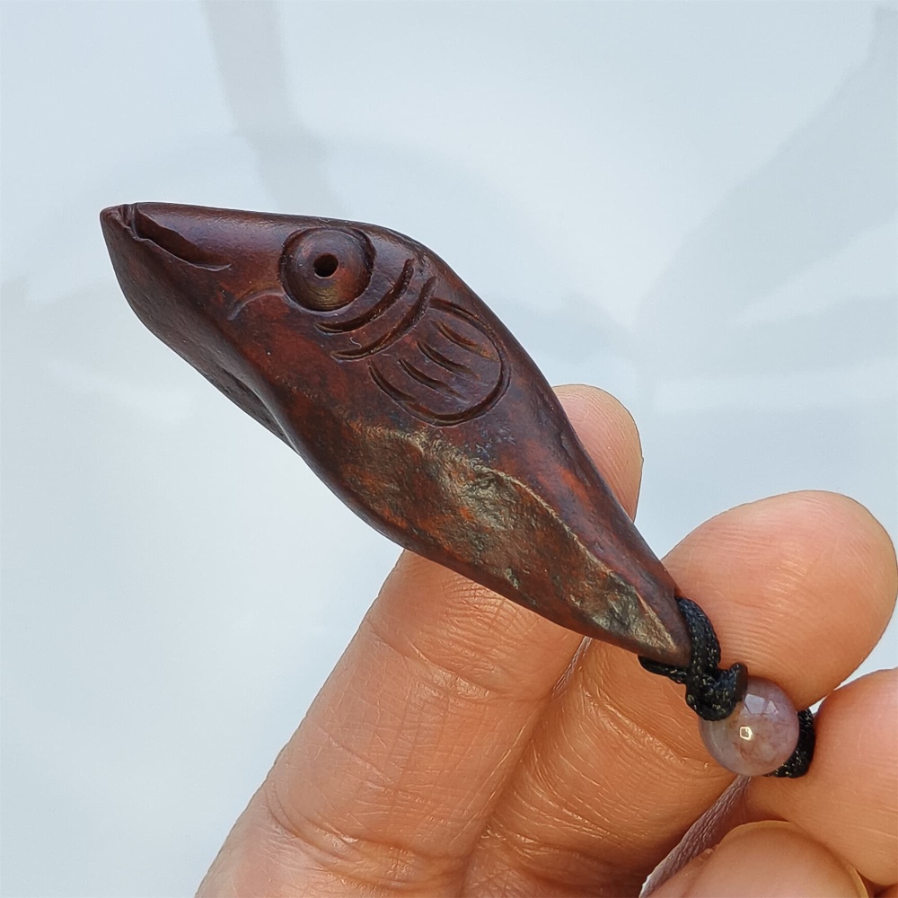 Natural Gobi Raw Stone 55X18X13mm Deep Red Fish Pendant ,DIY Jewelry Supplies