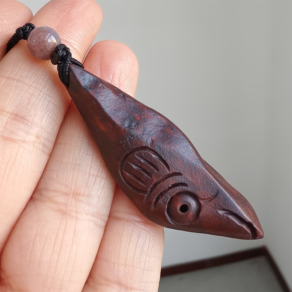 Natural Gobi Raw Stone 55X18X13mm Deep Red Fish Pendant ,DIY Jewelry Supplies