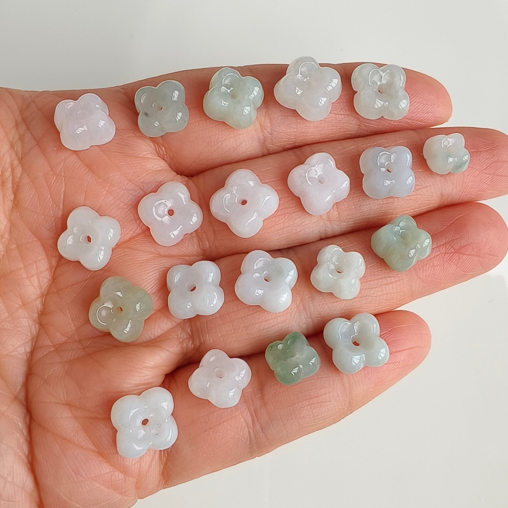 5pcs Natural Certificated Type A Untreated 7.5-10mm Light Green And White Burmese Jadeite Flowers Beads ,Myanmar Jadeite Beads,DIY Jewelry Supplies