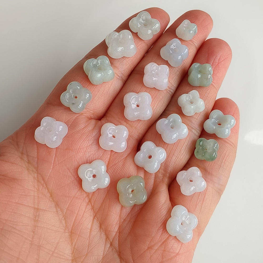 5pcs Natural Certificated Type A Untreated 7.5-10mm Light Green And White Burmese Jadeite Flowers Beads ,Myanmar Jadeite Beads,DIY Jewelry Supplies