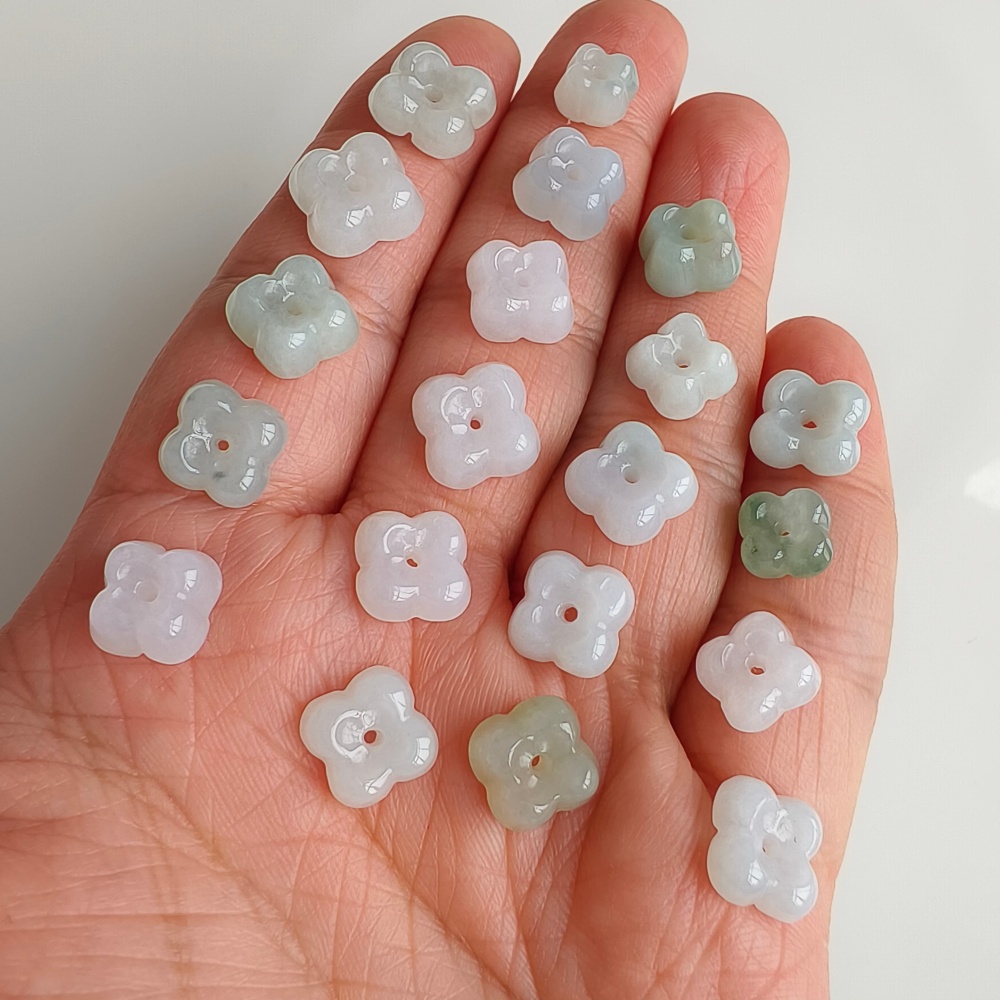 5pcs Natural Certificated Type A Untreated 7.5-10mm Light Green And White Burmese Jadeite Flowers Beads ,Myanmar Jadeite Beads,DIY Jewelry Supplies