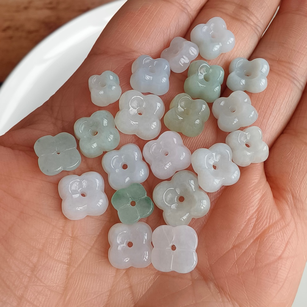 5pcs Natural Certificated Type A Untreated 7.5-10mm Light Green And White Burmese Jadeite Flowers Beads ,Myanmar Jadeite Beads,DIY Jewelry Supplies