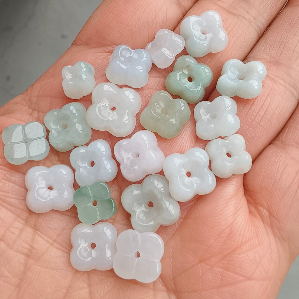 5pcs Natural Certificated Type A Untreated 7.5-10mm Light Green And White Burmese Jadeite Flowers Beads ,Myanmar Jadeite Beads,DIY Jewelry Supplies