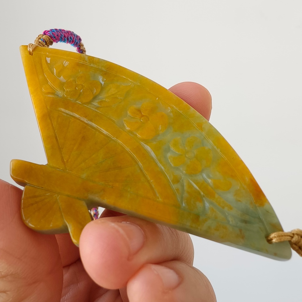 DDP | Unique Certificated Natural Hand Carved Yellow Color Heated 46X88X5mm Burmese Jadeite Fan Pendant With Flowers Carved,DIY Jewelry Supplies