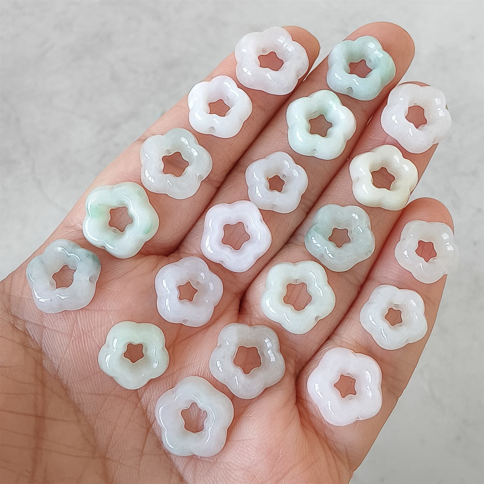 DDP | 5pcs 12-13.5mm Natural Certificated Type A Green White Jadeite Flower Beads,Burma Jadeite Loose Flower Beads,DIY Jewelry Supplies