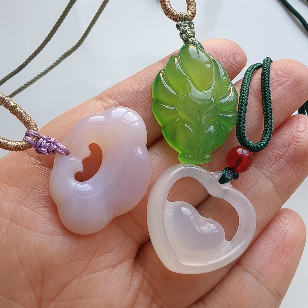 DDP | 1pc 20.8-31X20.4-29.2X7.3-7.9mm Natural Green Pink White Agate Ruyi Pendant,Heart Pendant,Fox Pendant,Amulet Pendant,DIY Jewelry Supplies