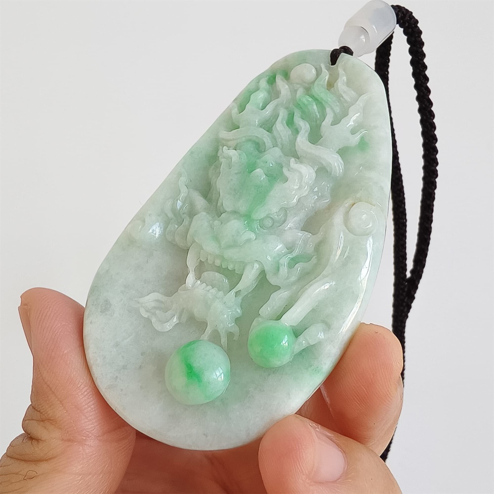 DDP | 78.3X44.7X11.2mm Natural Certificated Type A Green Burmese Jadeite Irregular Pendant With Dragon Carved,Amulet Pendant,DIY Jewelry Supplies