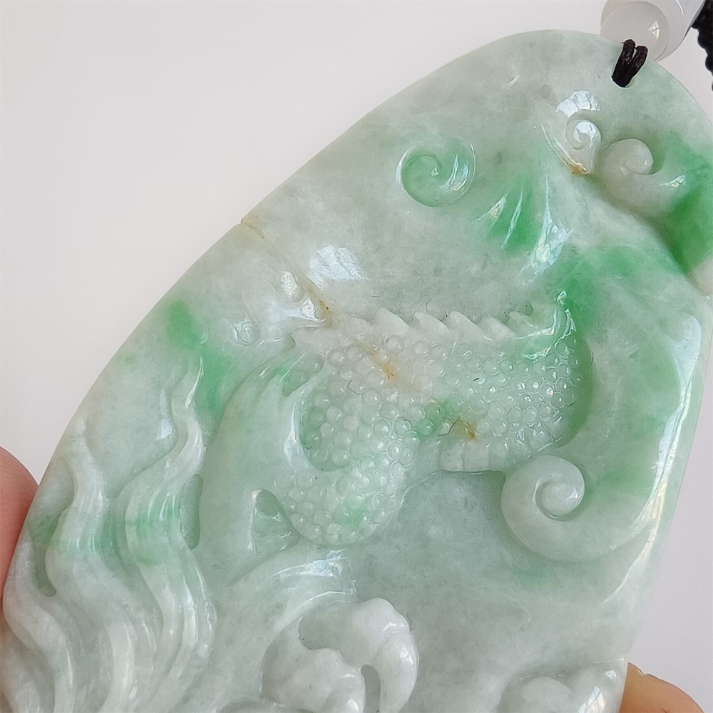 DDP | 78.3X44.7X11.2mm Natural Certificated Type A Green Burmese Jadeite Irregular Pendant With Dragon Carved,Amulet Pendant,DIY Jewelry Supplies