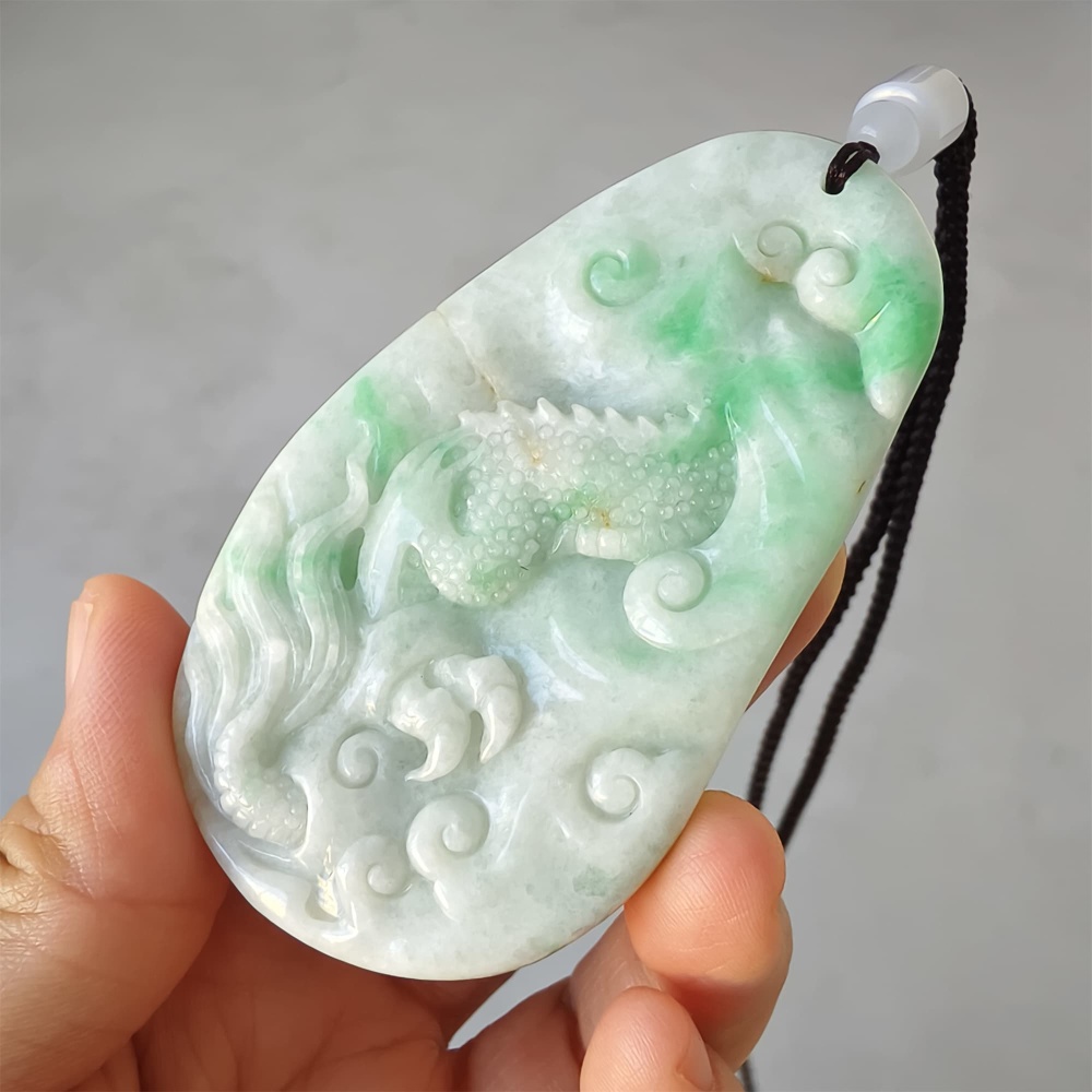 DDP | 78.3X44.7X11.2mm Natural Certificated Type A Green Burmese Jadeite Irregular Pendant With Dragon Carved,Amulet Pendant,DIY Jewelry Supplies
