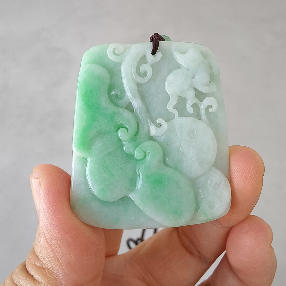 DDP | 45X38.6X6.3mm Natural Certificated Type A Green White Burmese Jadeite Trapezoid Pendant With Ruyi And Bird Carved,Amulet Pendant,DIY Jewelry Supplies