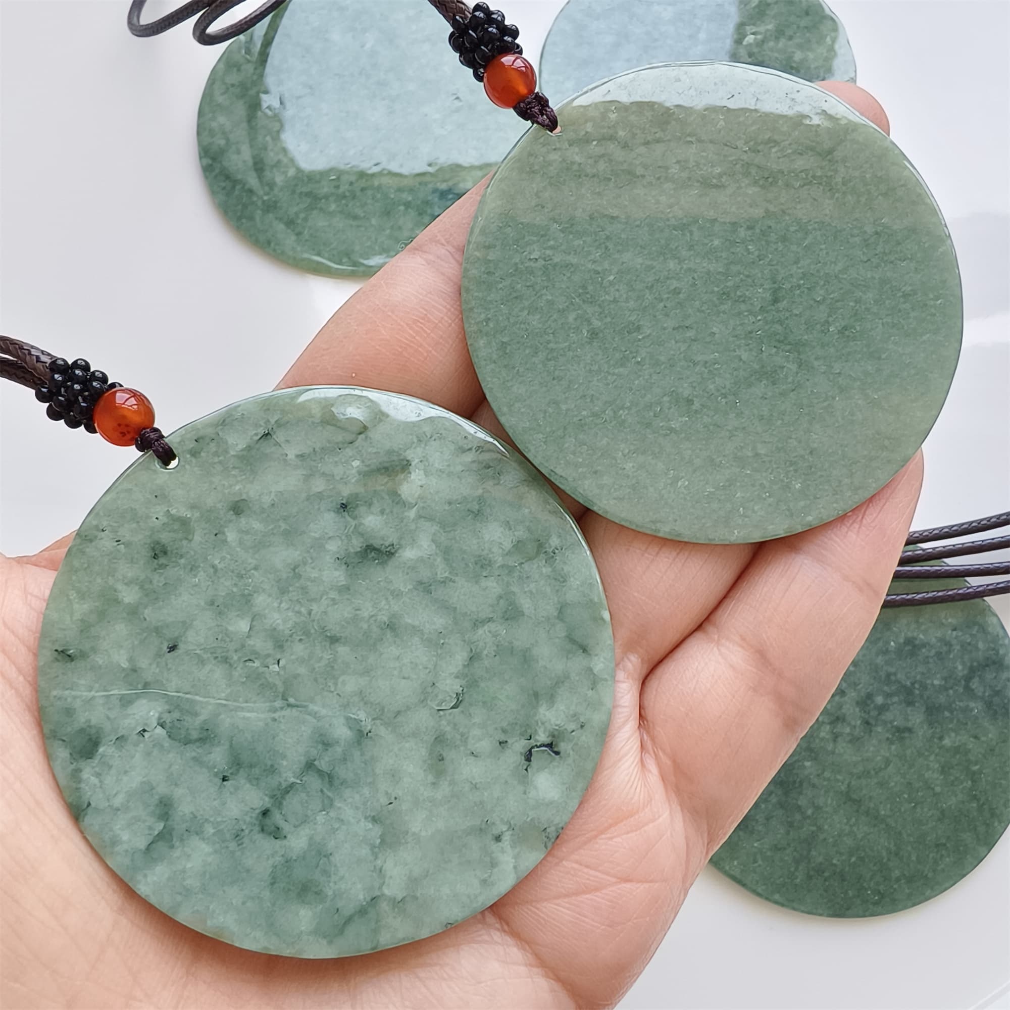 DDP | 54-61X1.6-4mm Natural Certificated Type A Bean Green Burmese Jadeite Round Pendant,平安无事,DIY Jewelry Supplies