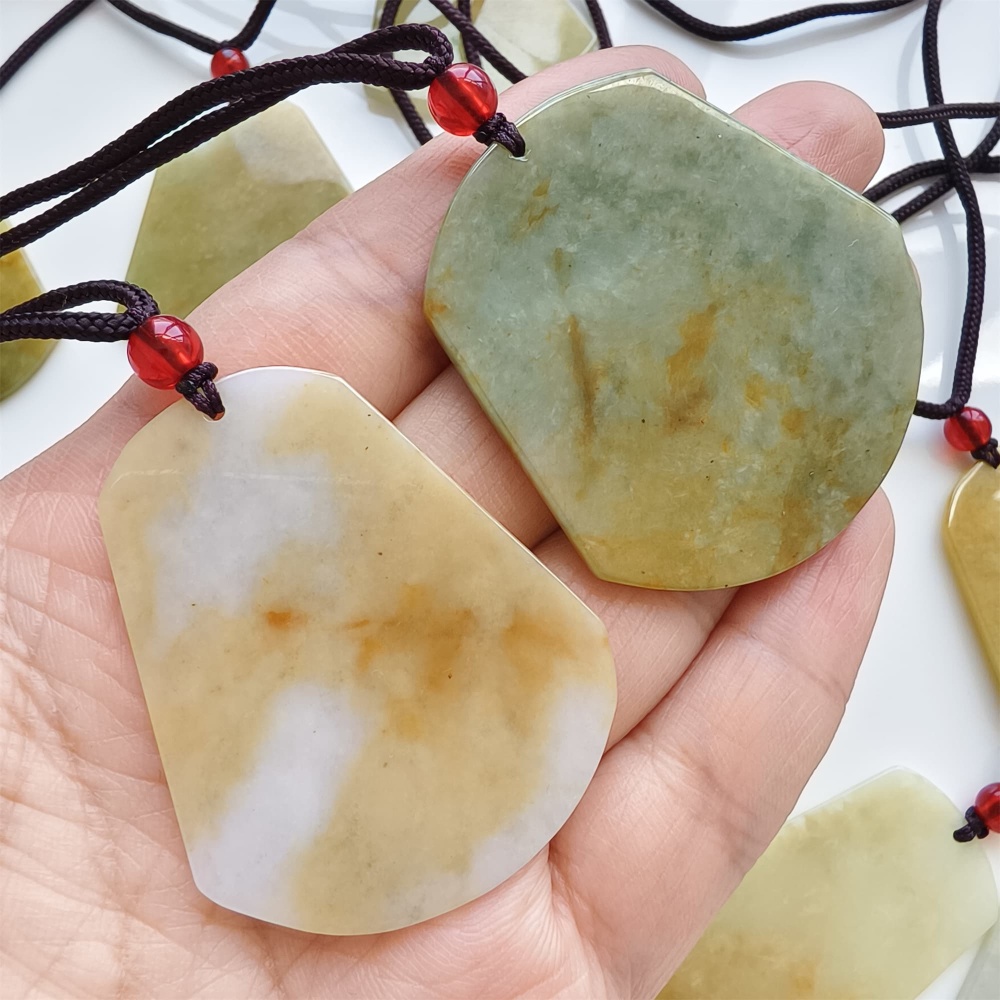 DDP | 36.4-48.9X30-44.5X2-2.9mm Natural Certificated Type A Yellow Green Burmese Jadeite Fan Shaped Pendant,平安无事,DIY Jewelry Supplies