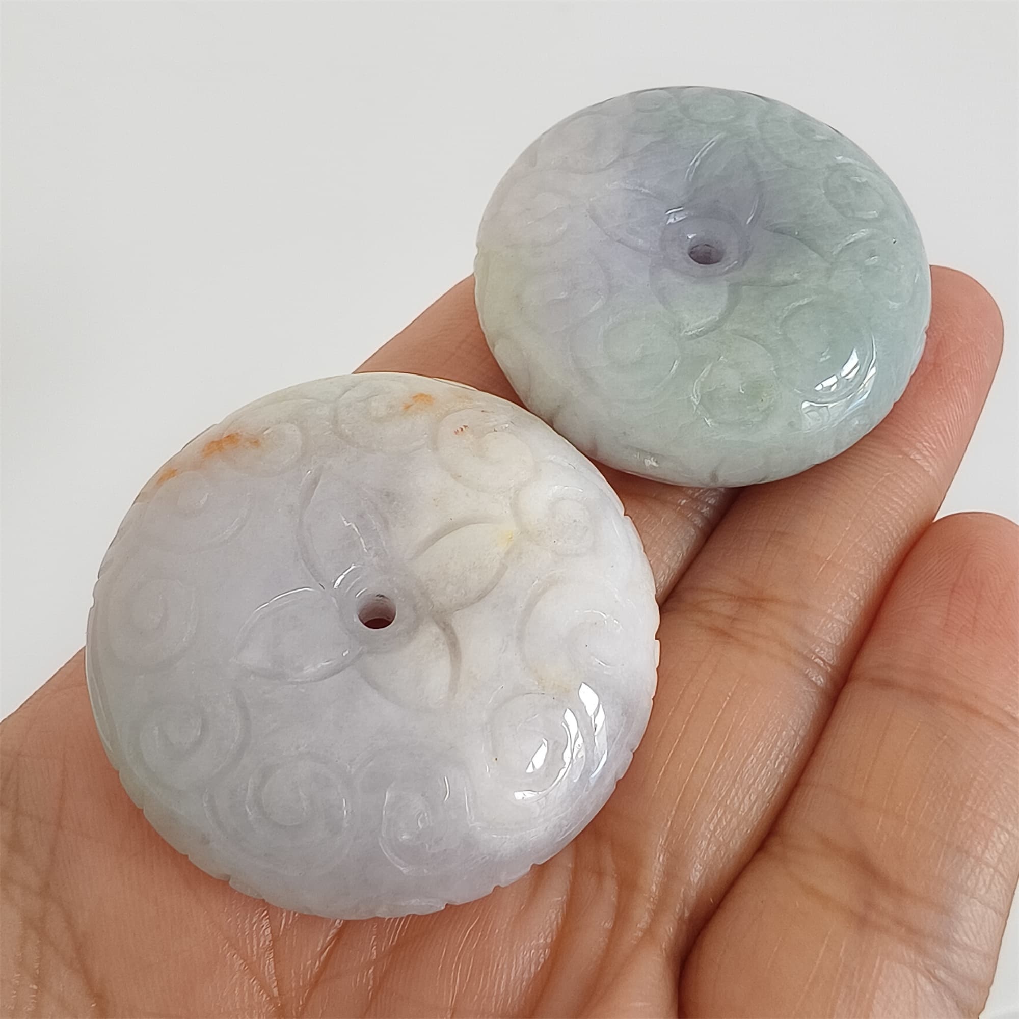 DDP | 1pc Natural Certificated Type A Icy Waxy Light Green Lavender Burmese Jadeite Safety Buckle Pendant With Flowers Carved,Amulet Pendant