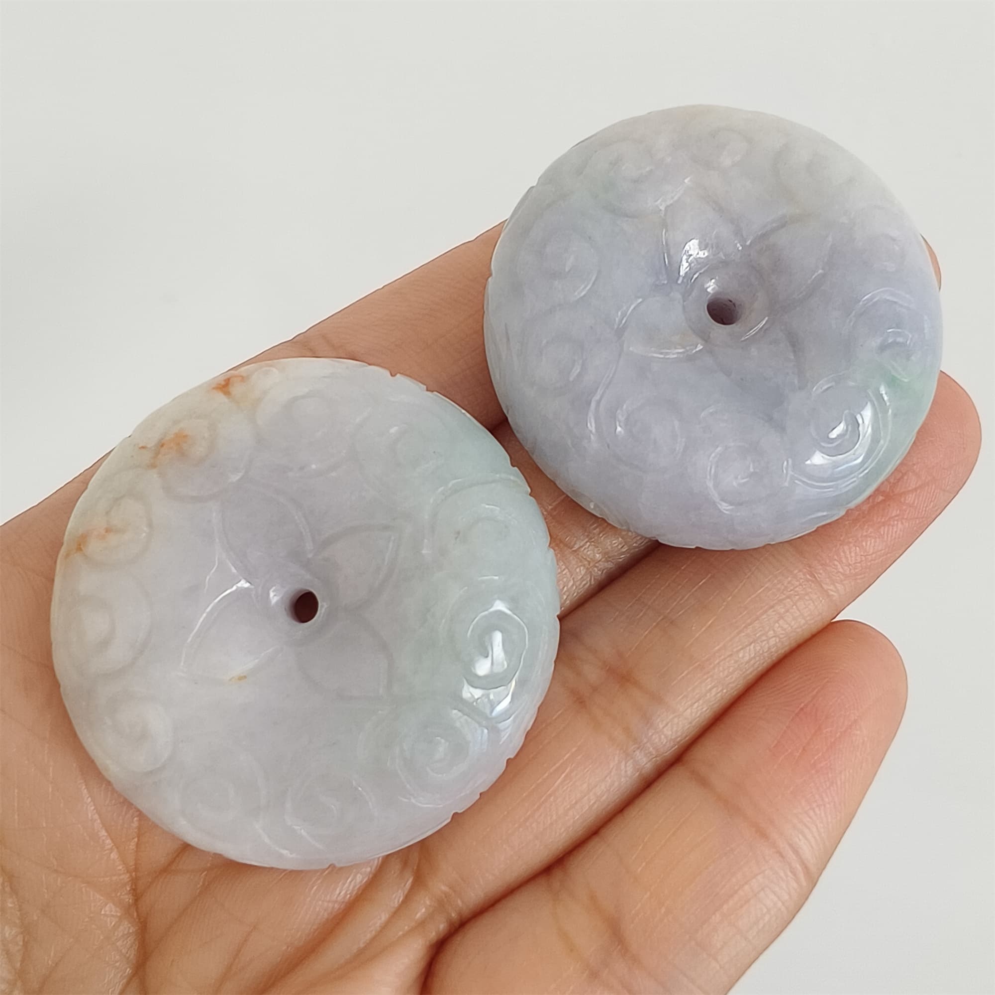DDP | 1pc Natural Certificated Type A Icy Waxy Light Green Lavender Burmese Jadeite Safety Buckle Pendant With Flowers Carved,Amulet Pendant