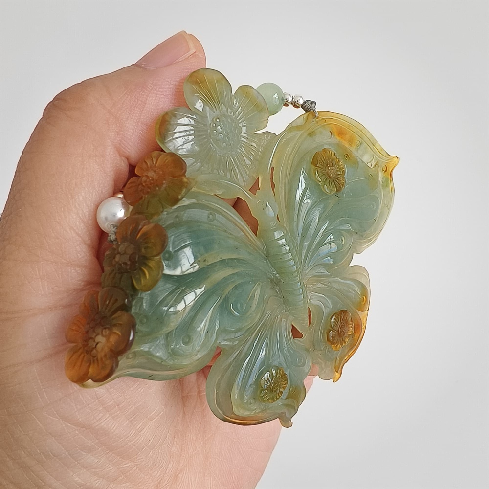 DDP 69mm Unique Untreated Natural Yellow Green Serpentine Jade Butterfly Pendant