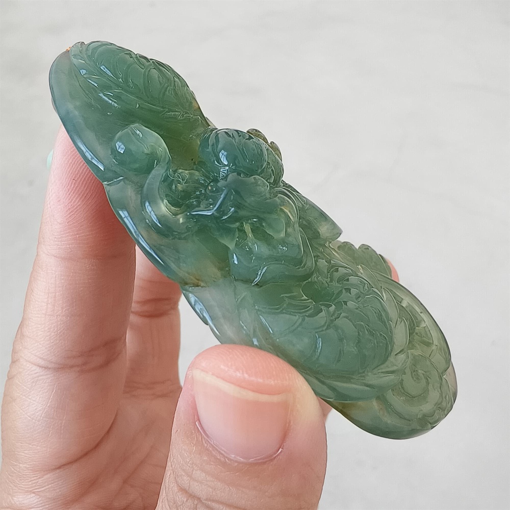 DDP 82mm Unique Untreated Natural Icy Green Serpentine Jade Dragon Amulet Pendant