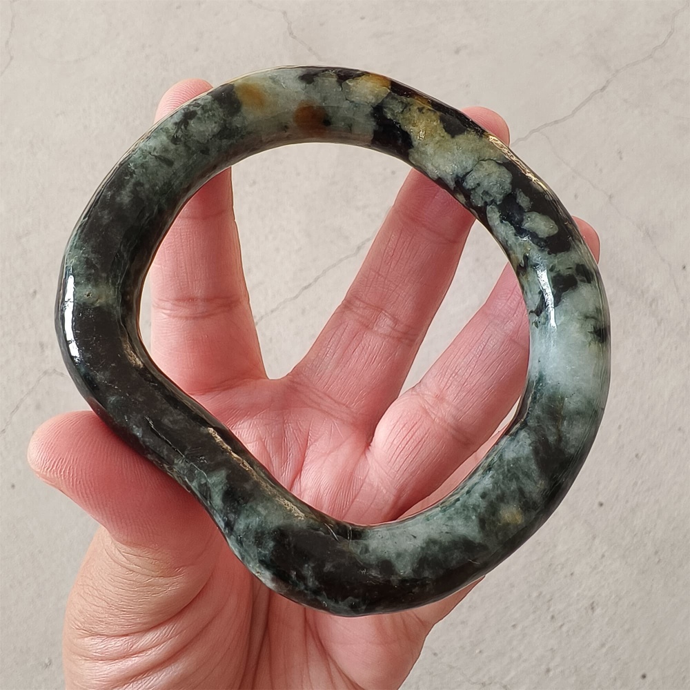 DDP Natural Certificated Multi Color Burmese Jadeite Alien Shape Band Bangle