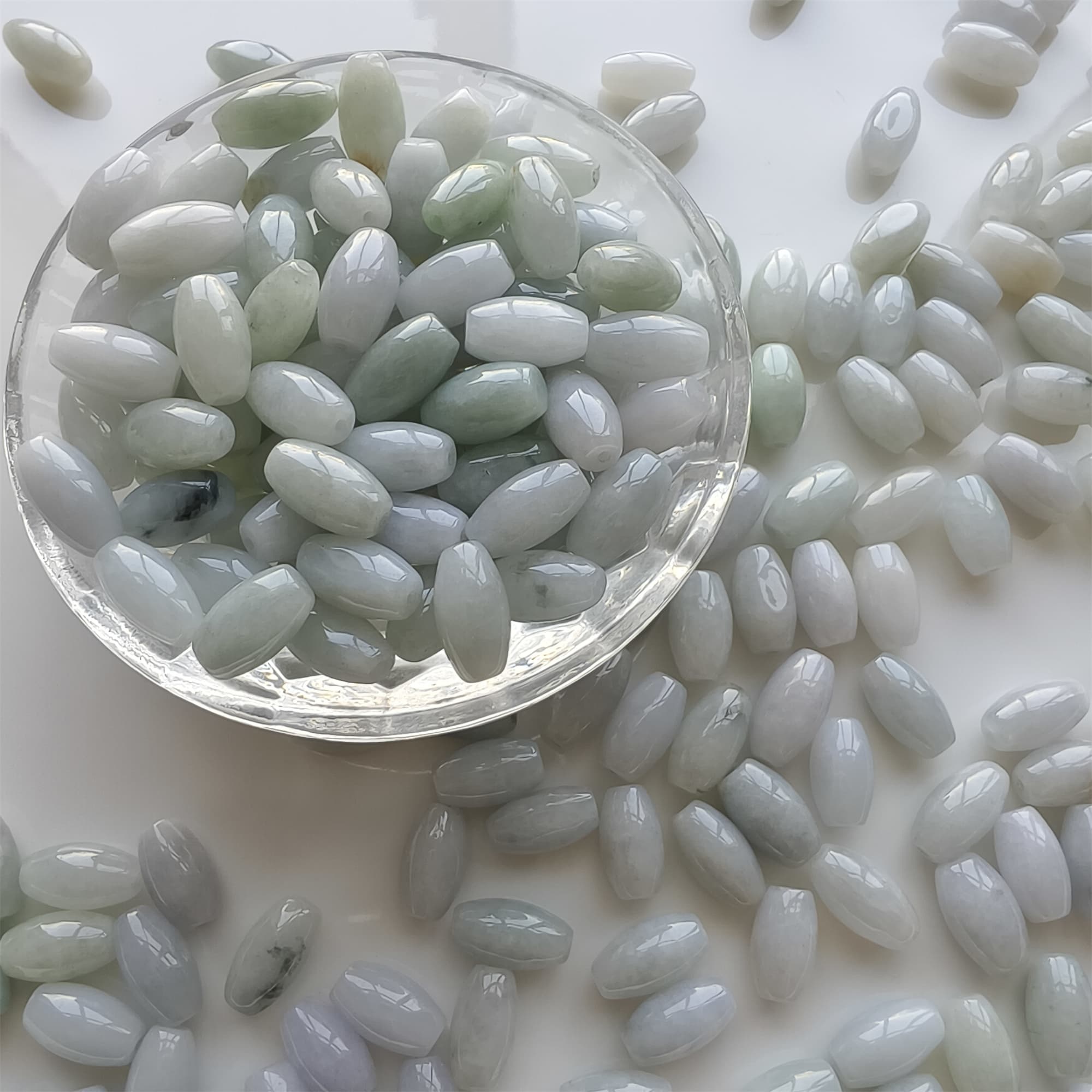 DDP 20pcs 13mm Natural Certificated Type A Green White Burmese Jadeite Smooth Oval Barrel Beads