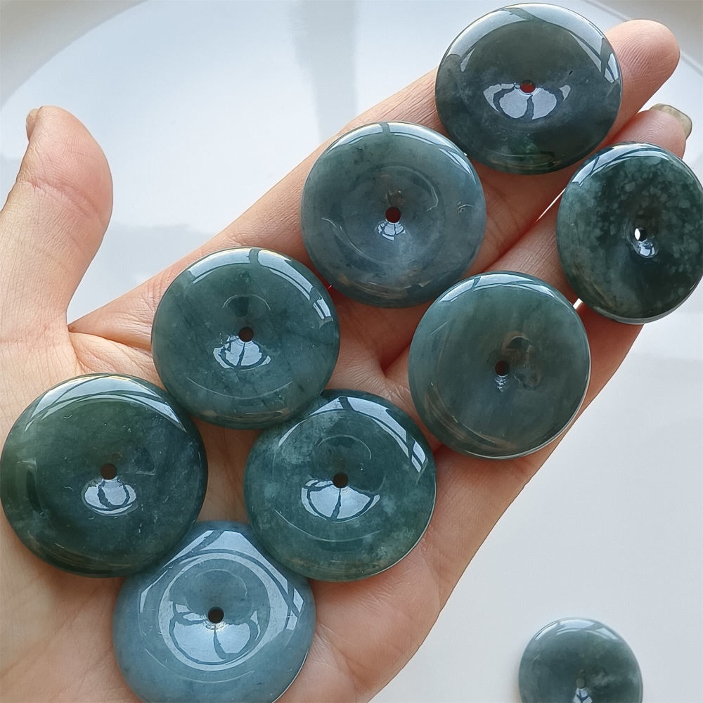DDP 2pcs 27-31mm Natural Certificated Type A Icy Waxy Blue Watery Guatemalan Jadeite Safety Buckle Beads