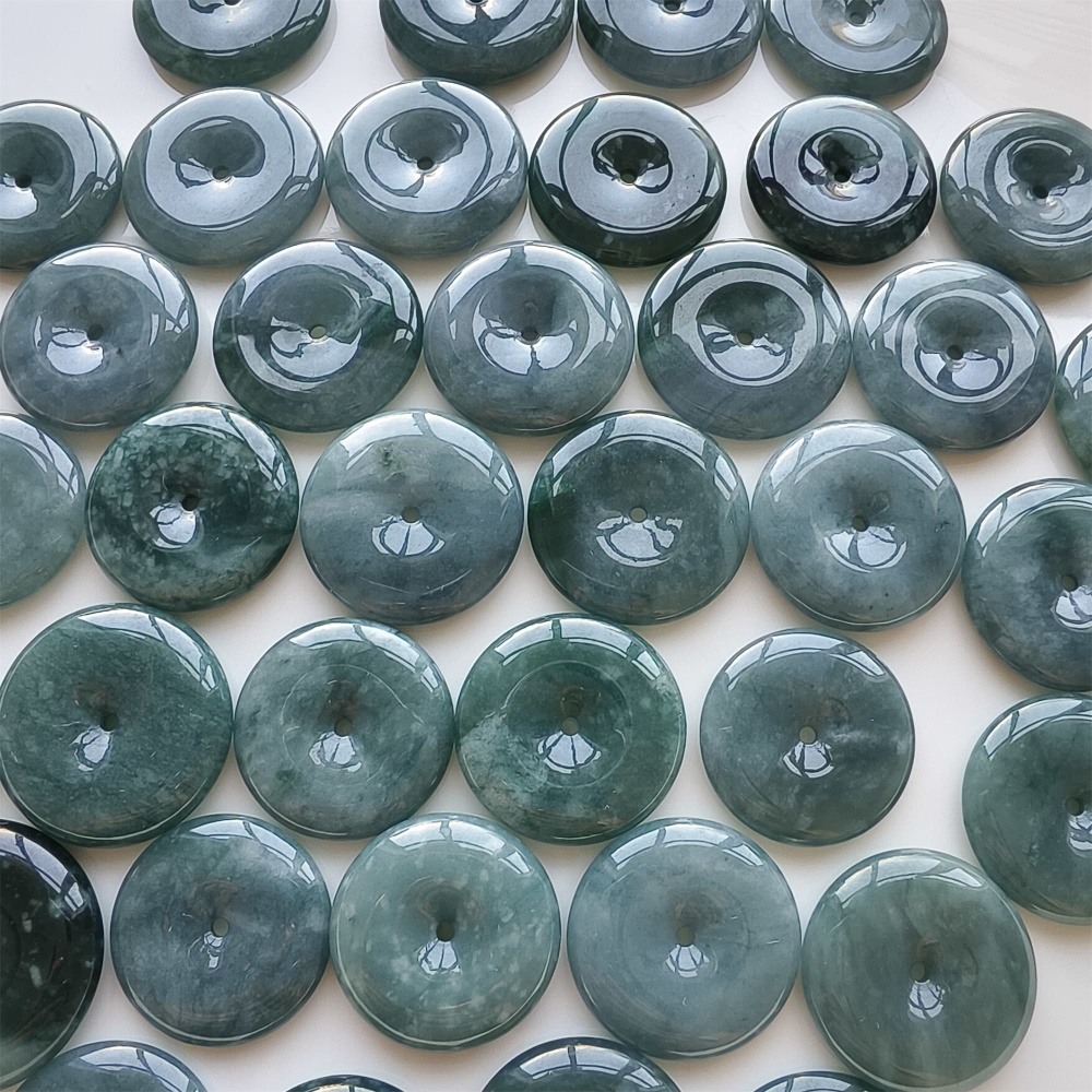 DDP 2pcs 27-31mm Natural Certificated Type A Icy Waxy Blue Watery Guatemalan Jadeite Safety Buckle Beads