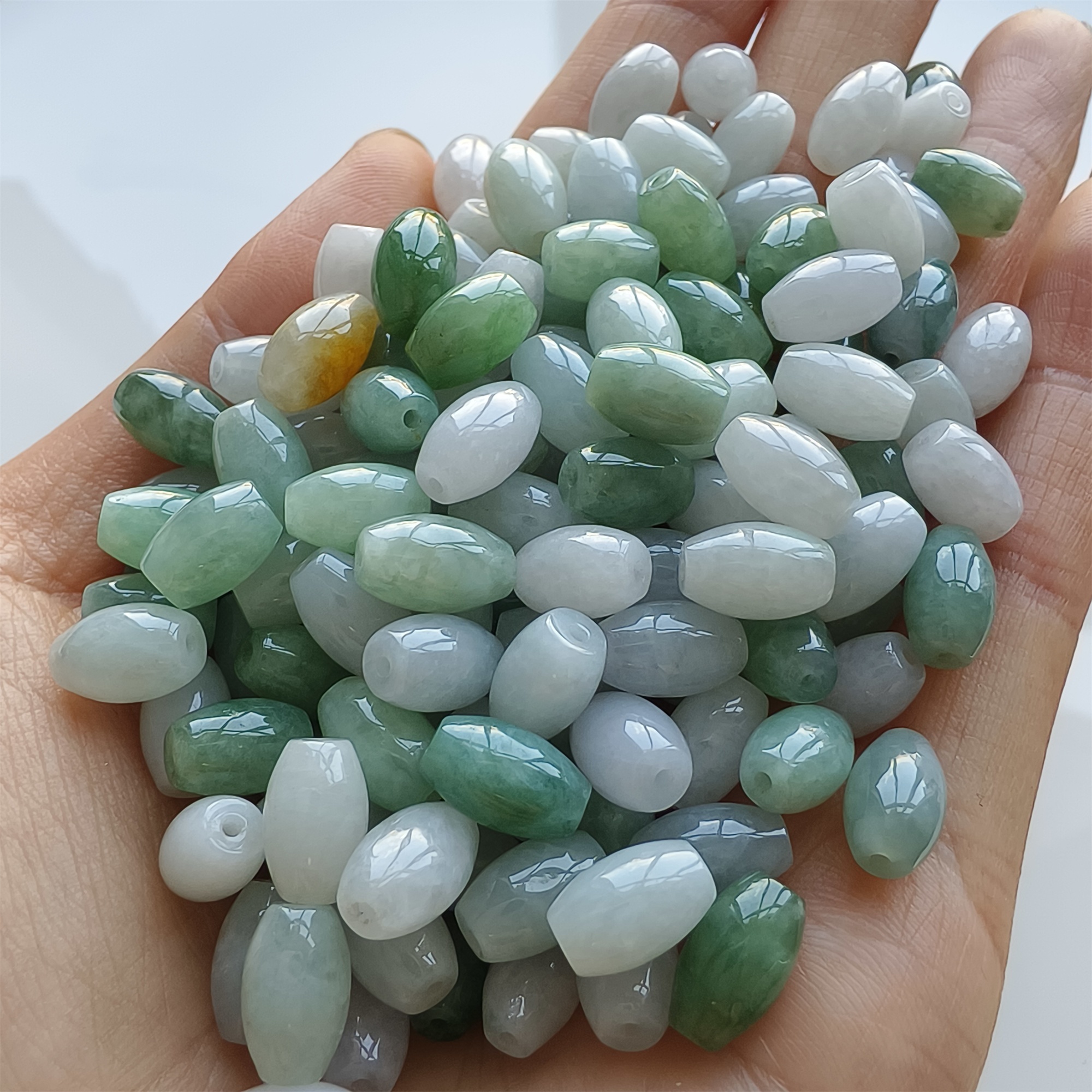 DDP 20pcs 6X9mm Natural Certificated Type A Green White Burmese Jadeite Smooth Oval Barrel Beads