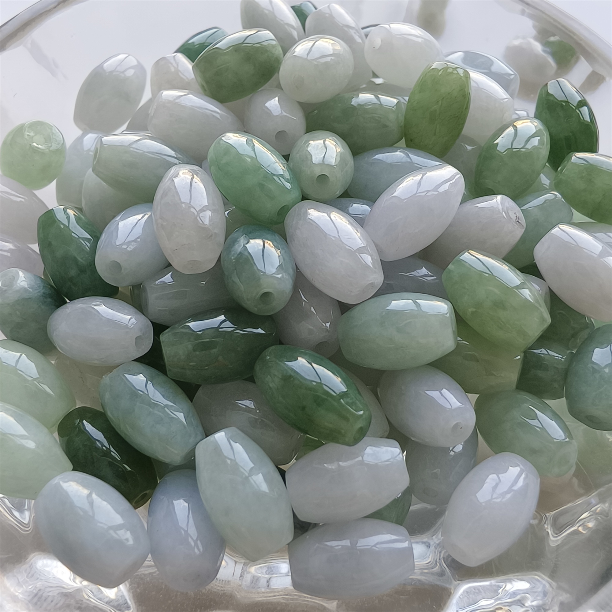DDP 20pcs 6X9mm Natural Certificated Type A Green White Burmese Jadeite Smooth Oval Barrel Beads