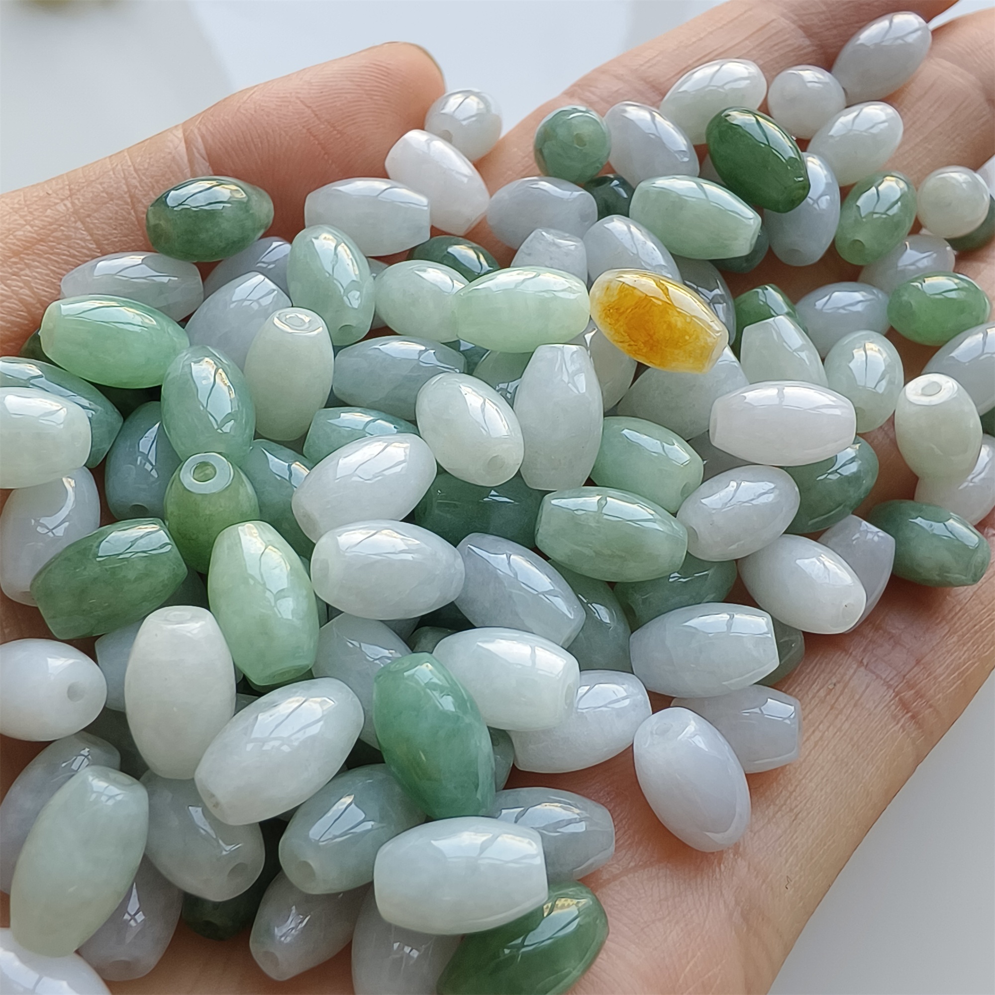 DDP 20pcs 6X9mm Natural Certificated Type A Green White Burmese Jadeite Smooth Oval Barrel Beads
