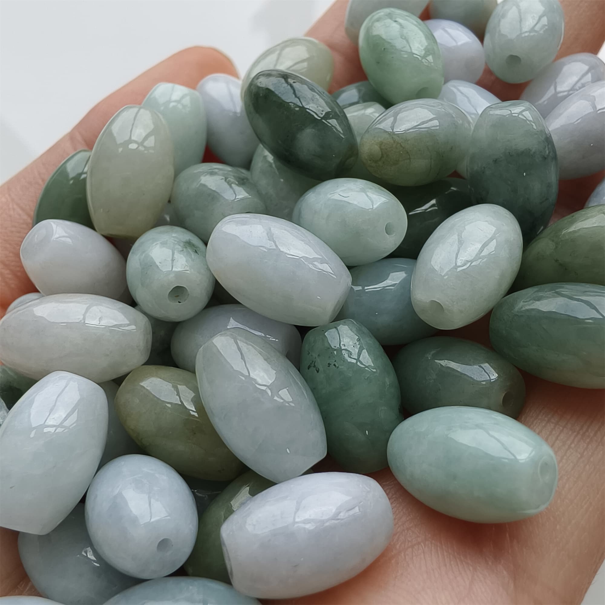 DDP 20pcs 8X13mm Natural Certificated Type A Green White Burmese Jadeite Smooth Oval Barrel Beads