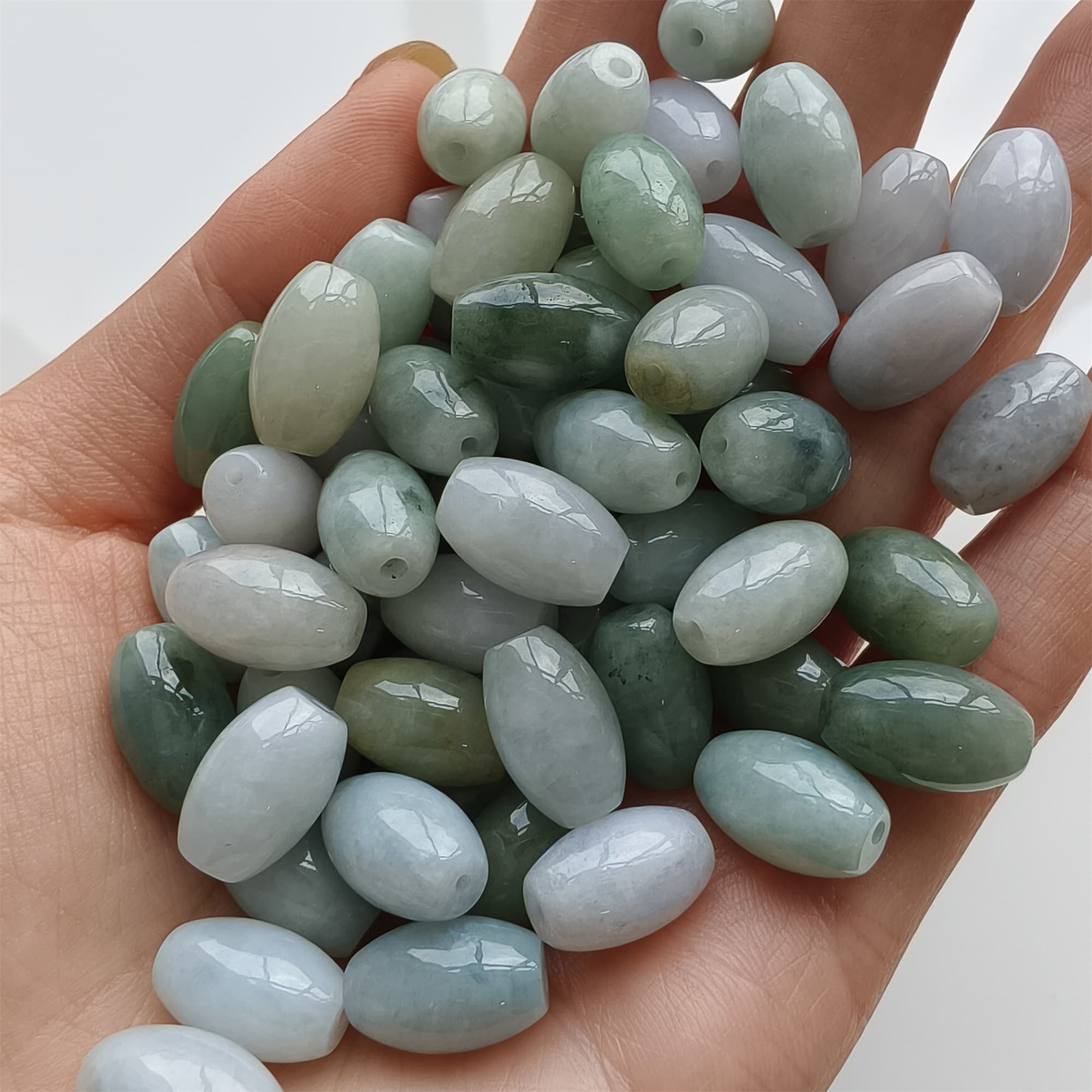 DDP 20pcs 8X13mm Natural Certificated Type A Green White Burmese Jadeite Smooth Oval Barrel Beads