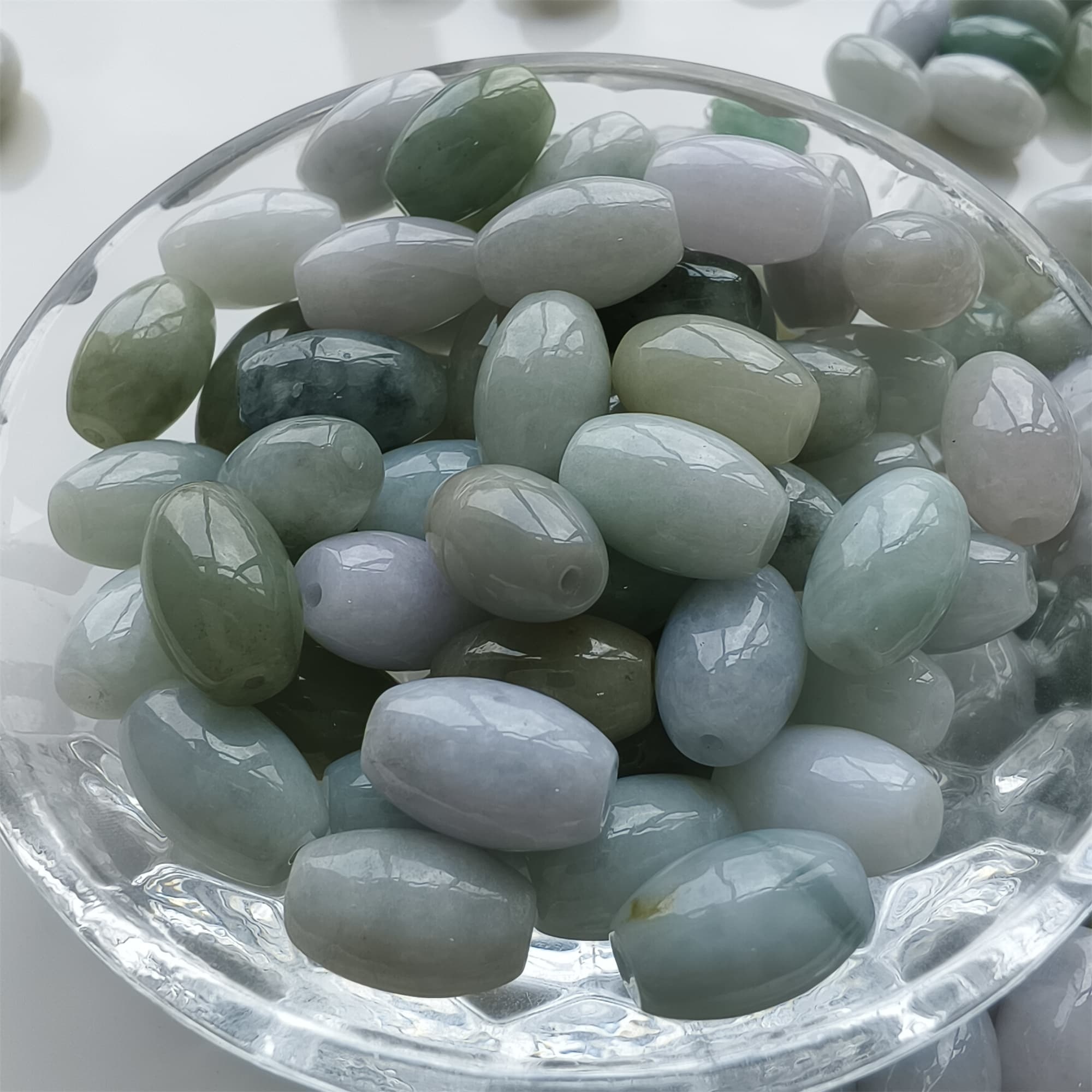 DDP 20pcs 8X13mm Natural Certificated Type A Green White Burmese Jadeite Smooth Oval Barrel Beads