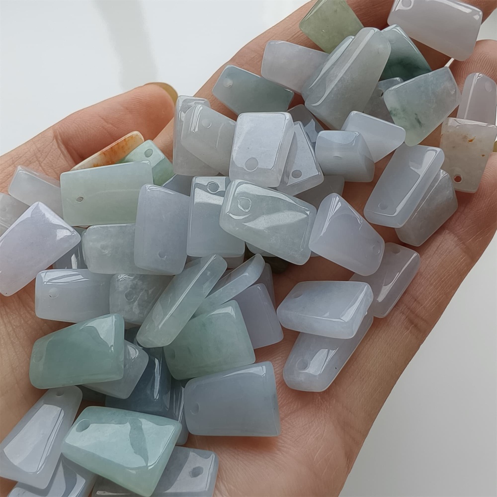 DDP 5pcs 11-18mm Natural Certificated Type A Green White Burmese Jadeite Smooth Trapezoid平安无事 Charms