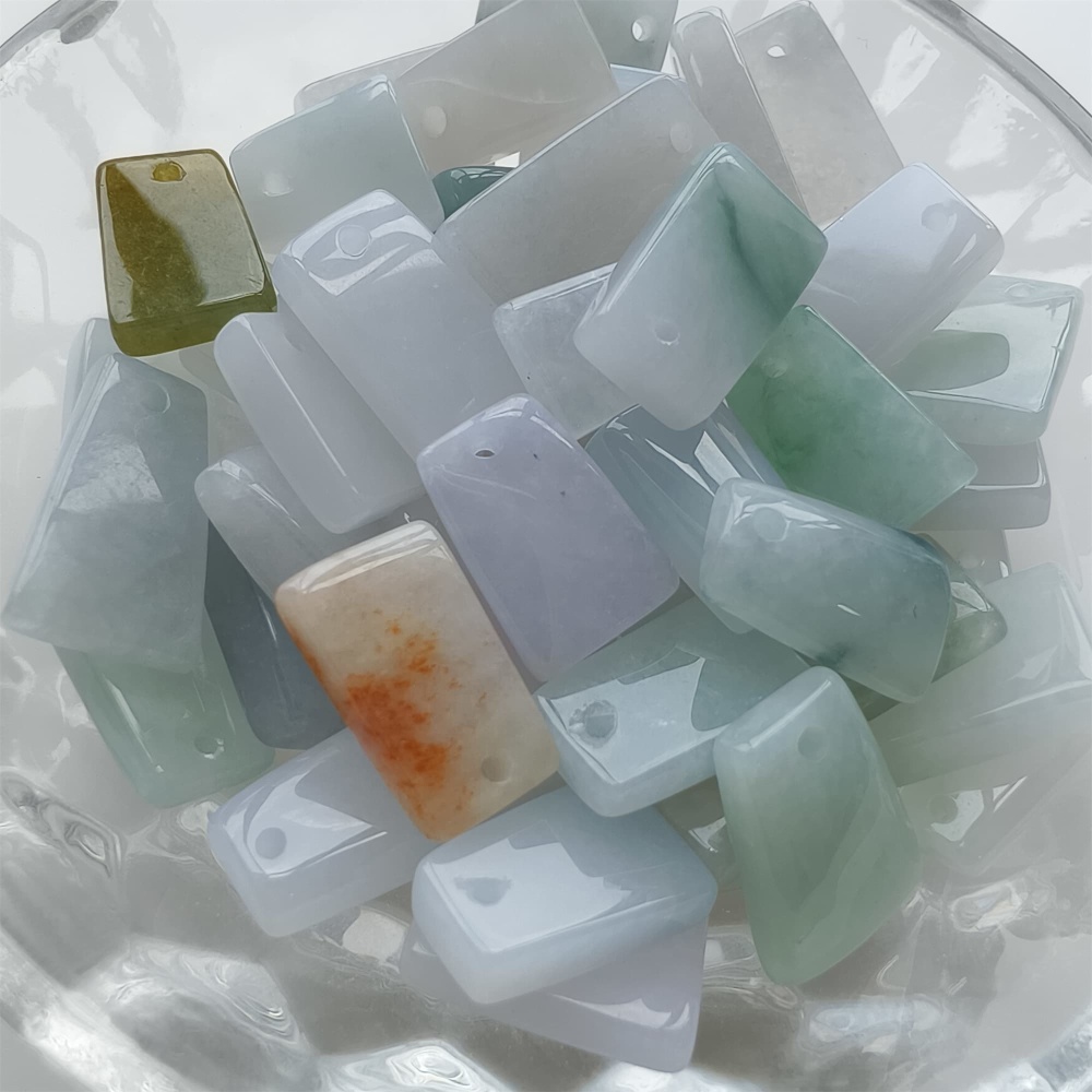 DDP 5pcs 11-18mm Natural Certificated Type A Green White Burmese Jadeite Smooth Trapezoid平安无事 Charms